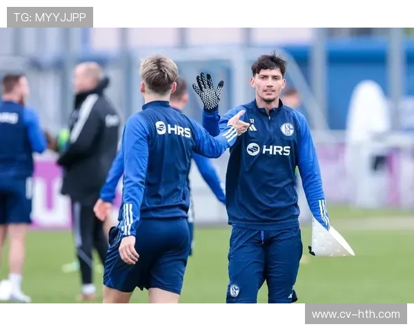 马赛后卫萨尔恢复训练,有望周末联赛复出